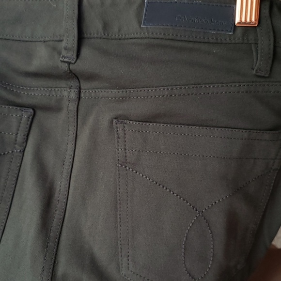 NWOT Calvin Klein stretch camo green pants - Picture 4 of 7